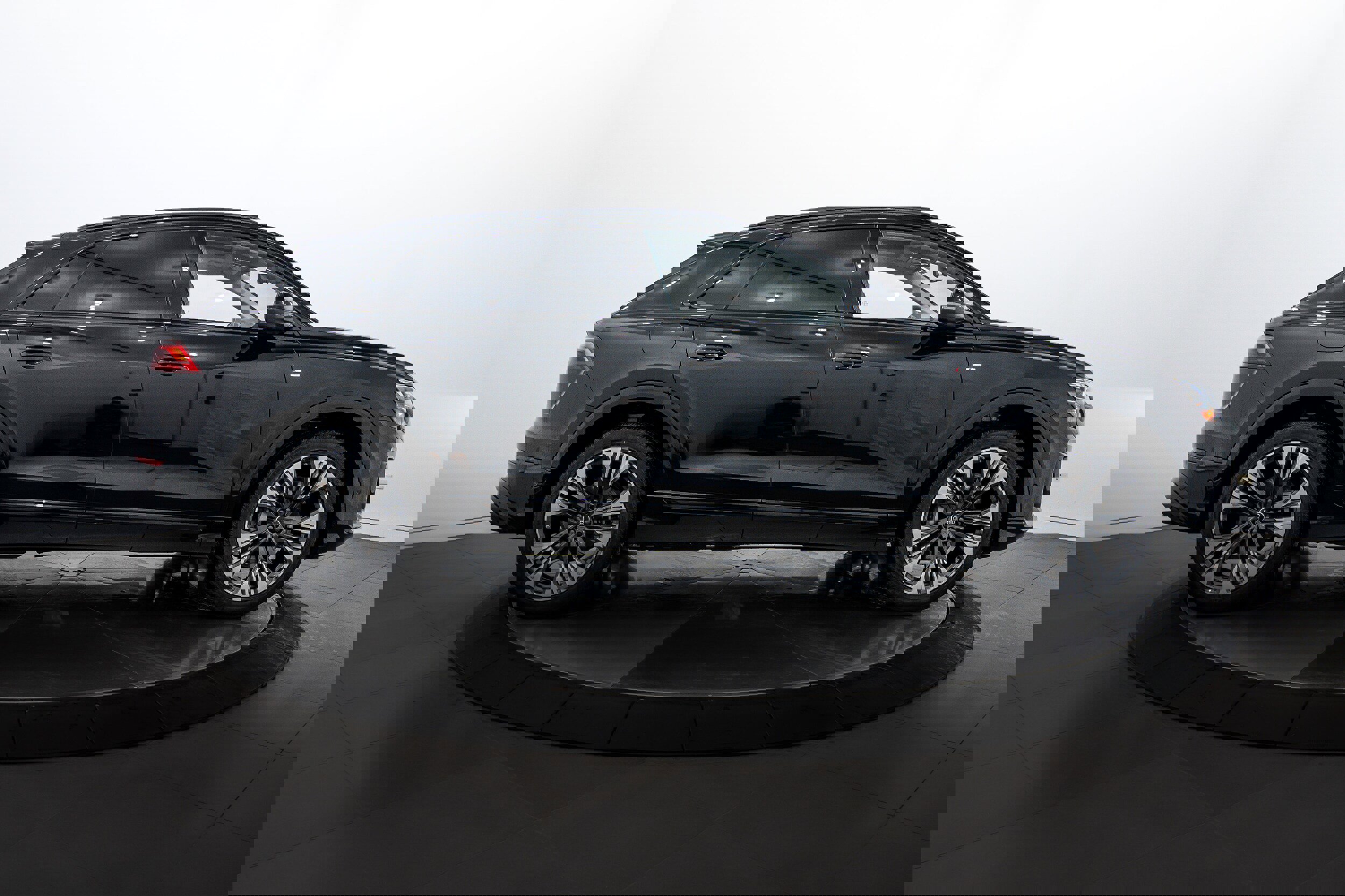 New 2026 Audi Q8 Premium Plus image 3