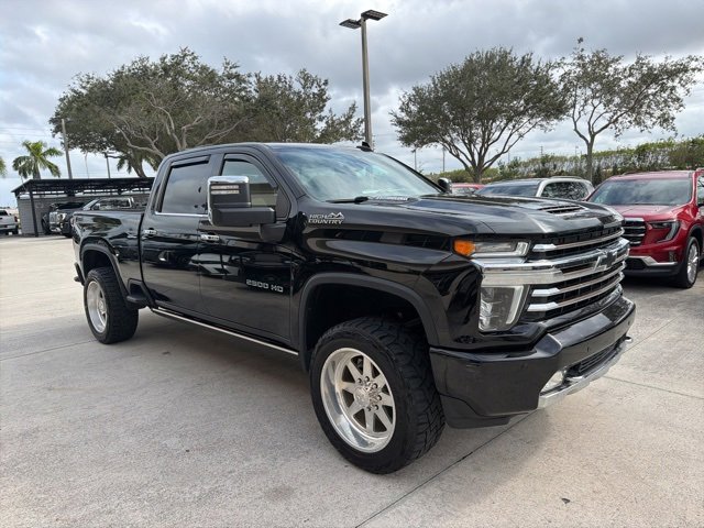 Used 2021 Chevrolet Silverado 2500 High Country w/ Z71 Off-Road Package image 8
