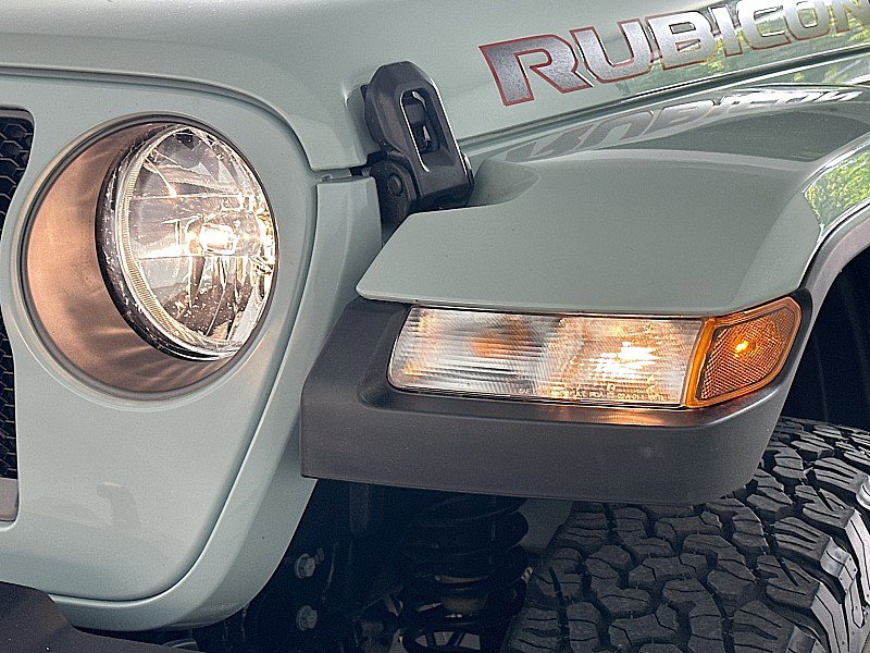 Used 2023 Jeep Wrangler Rubicon w/ Cold Weather Group AWD/4WD image 24