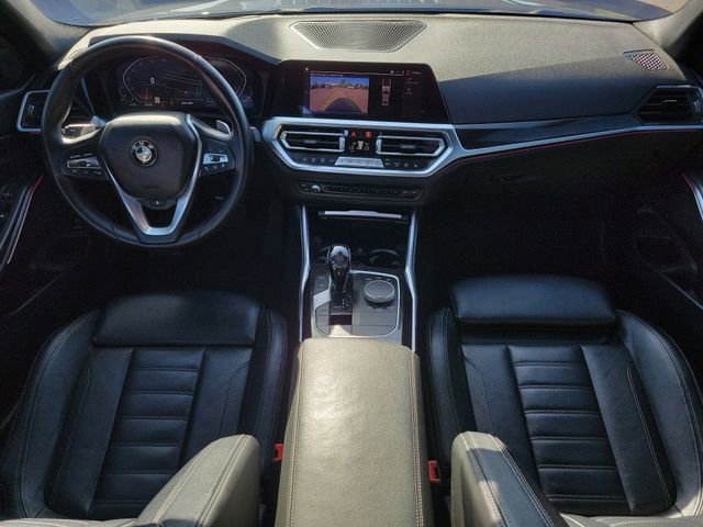 Used 2021 BMW 330i xDrive Sedan w/ Premium Package image 13