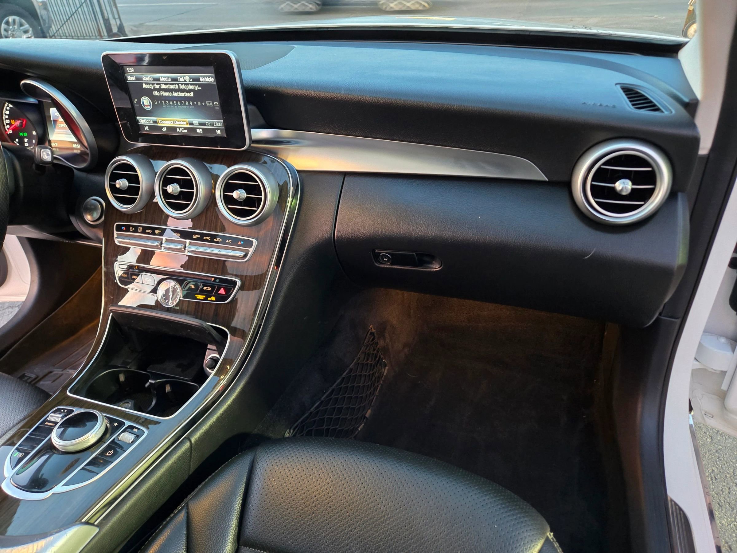 Used 2017 Mercedes-Benz C 300 4MATIC Sedan image 58