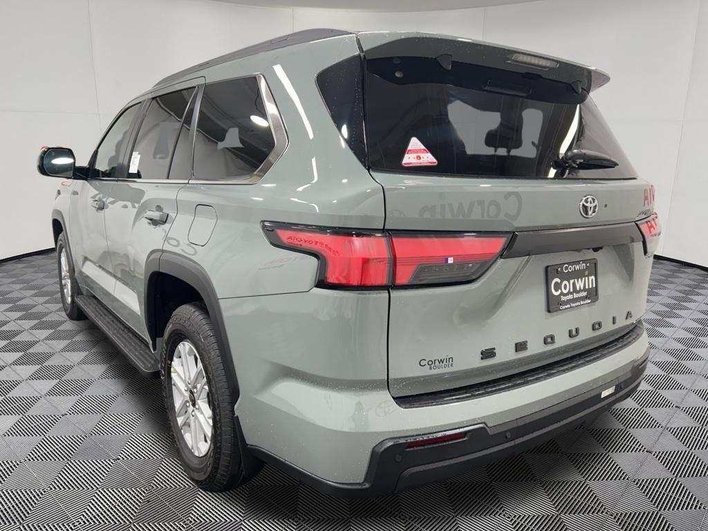 Used 2026 Toyota Sequoia SR5 w/ SR5 Premium Package AWD/4WD image 5