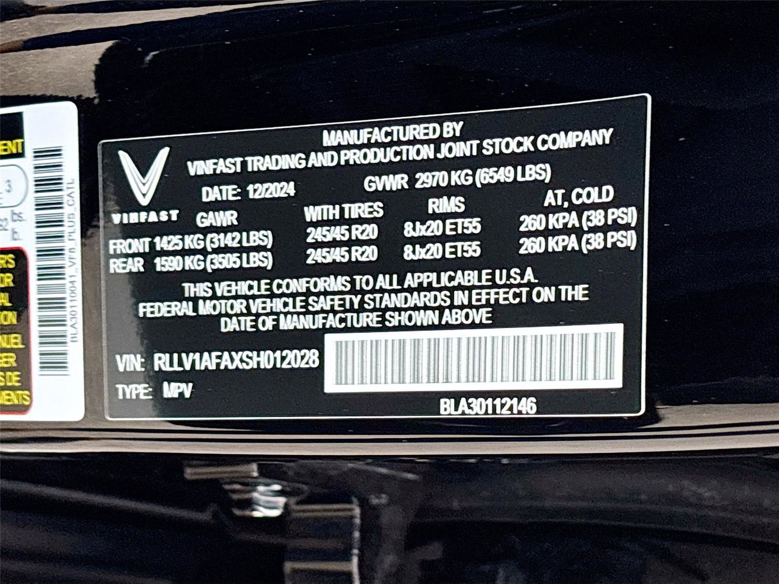 New 2025 VinFast VF 8 Plus image 32