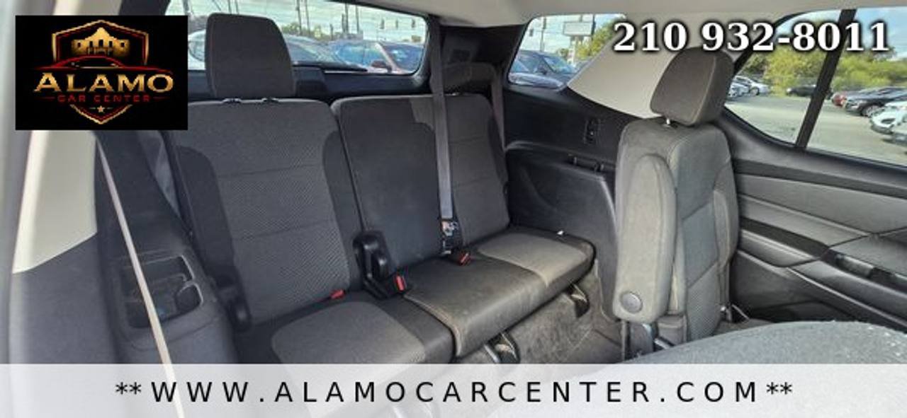 Used 2020 Chevrolet Traverse LT FWD image 22