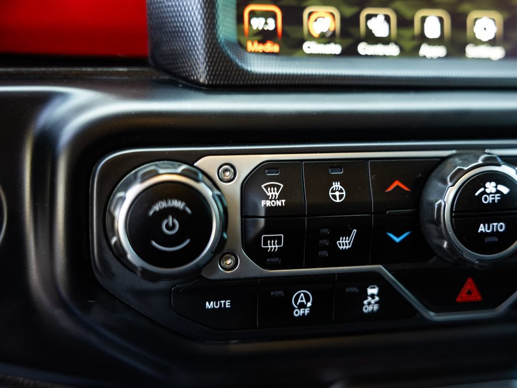 Used 2020 Jeep Wrangler Unlimited Rubicon AWD/4WD image 23
