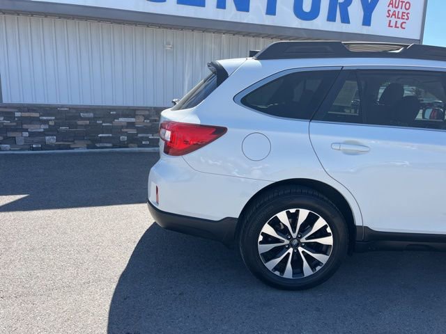 Used 2016 Subaru Outback 2.5i Limited AWD/4WD image 15