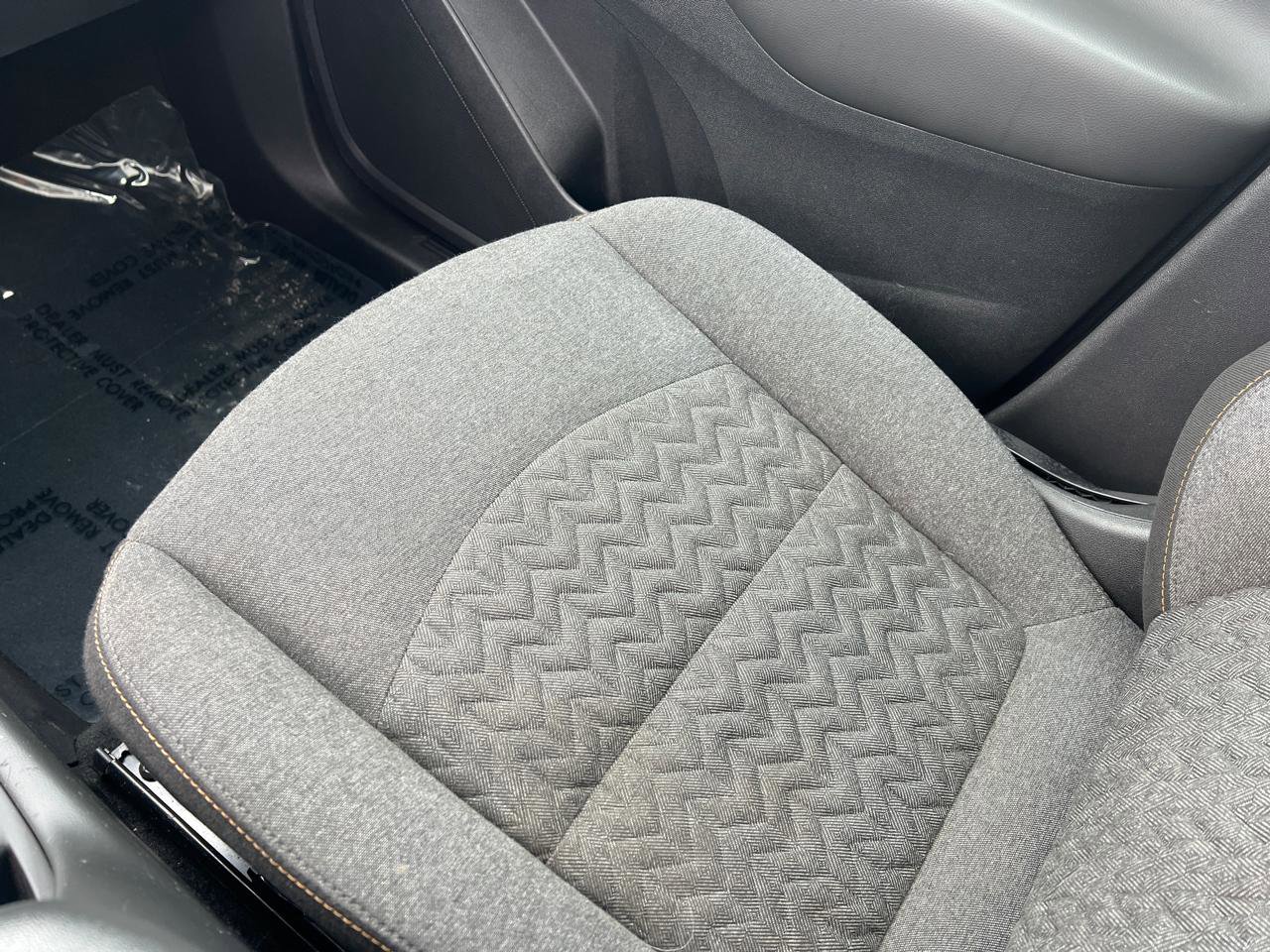 Used 2022 Chevrolet Equinox LT image 31