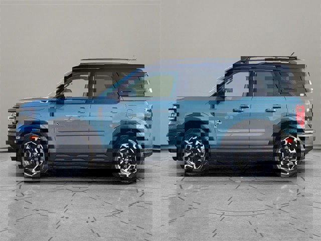 Certified 2022 Ford Bronco Sport Outer Banks w/ Tech Package image 9