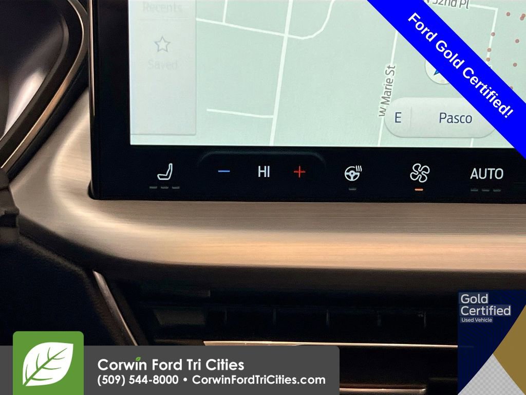 Certified 2025 Ford Escape Platinum image 24