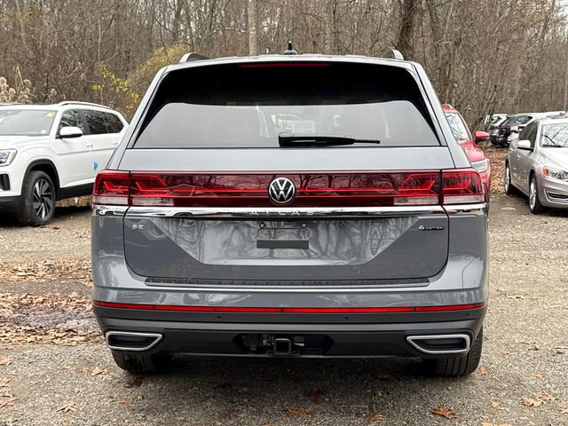 New 2026 Volkswagen Atlas SE w/ Panoramic Sunroof Package image 3