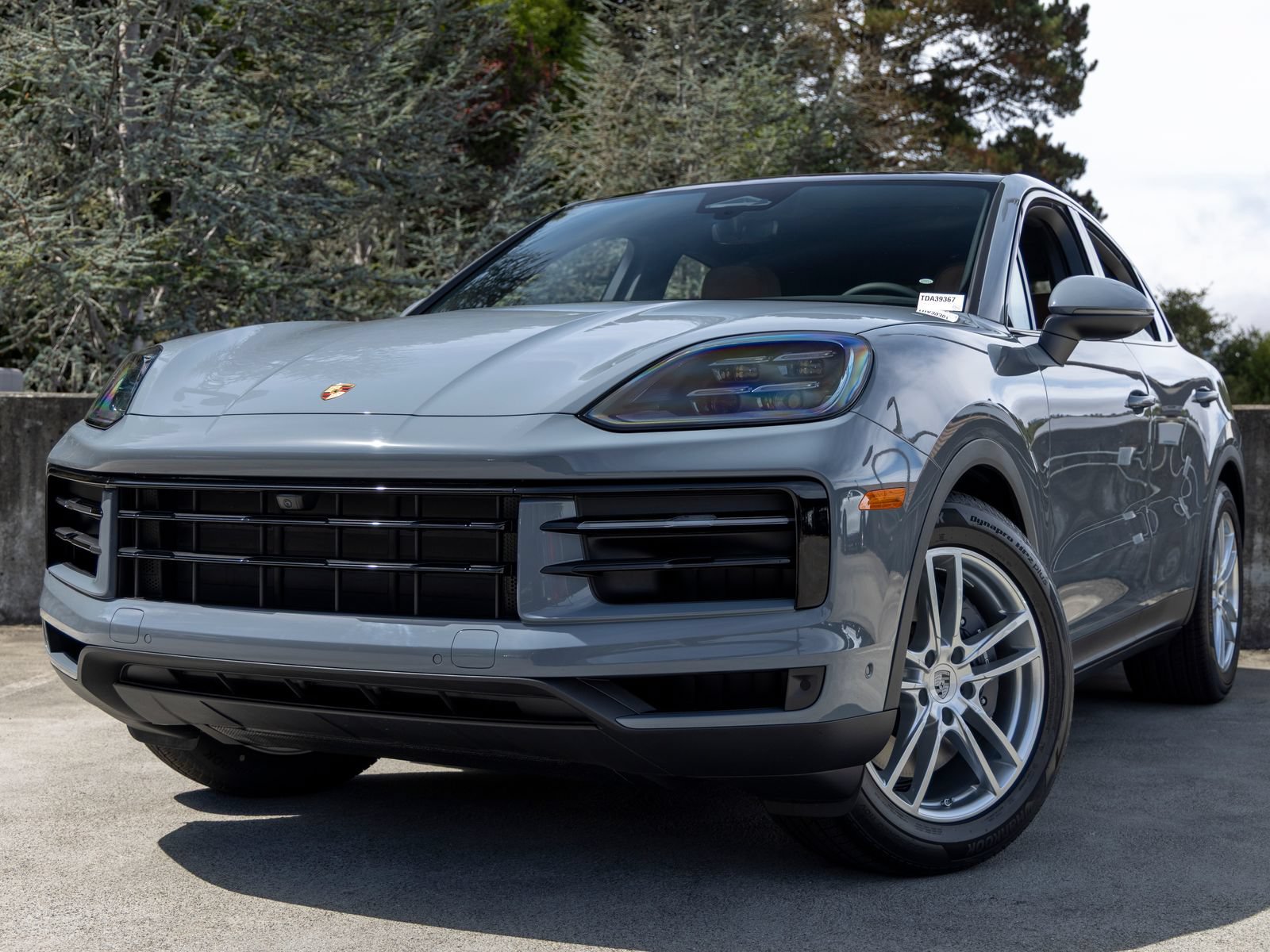 New 2026 Porsche Cayenne Coupe AWD/4WD image 7