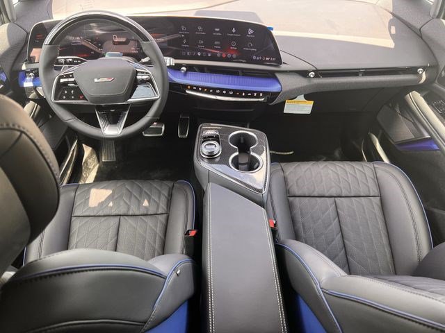 New 2027 Cadillac Optiq V w/ Deep Ocean Design Edition AWD/4WD image 9