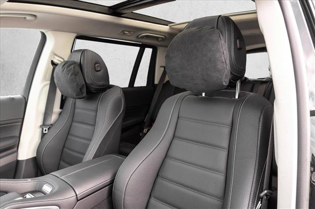 New 2026 Mercedes-Benz GLS 450 4MATIC image 12