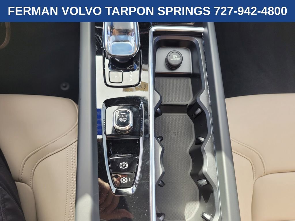 New 2026 Volvo XC60 B5 Plus w/ Protection Package Premier image 28