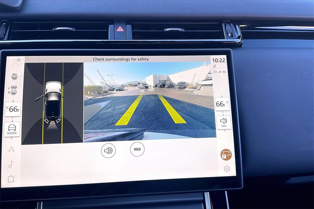 Used 2025 Land Rover Range Rover Velar Dynamic SE image 21