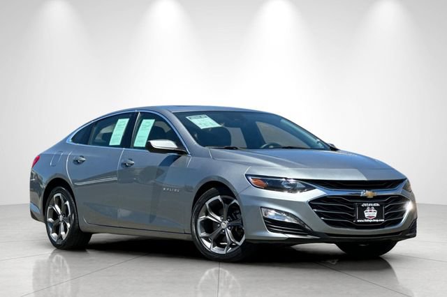 Used 2024 Chevrolet Malibu LT FWD image 2