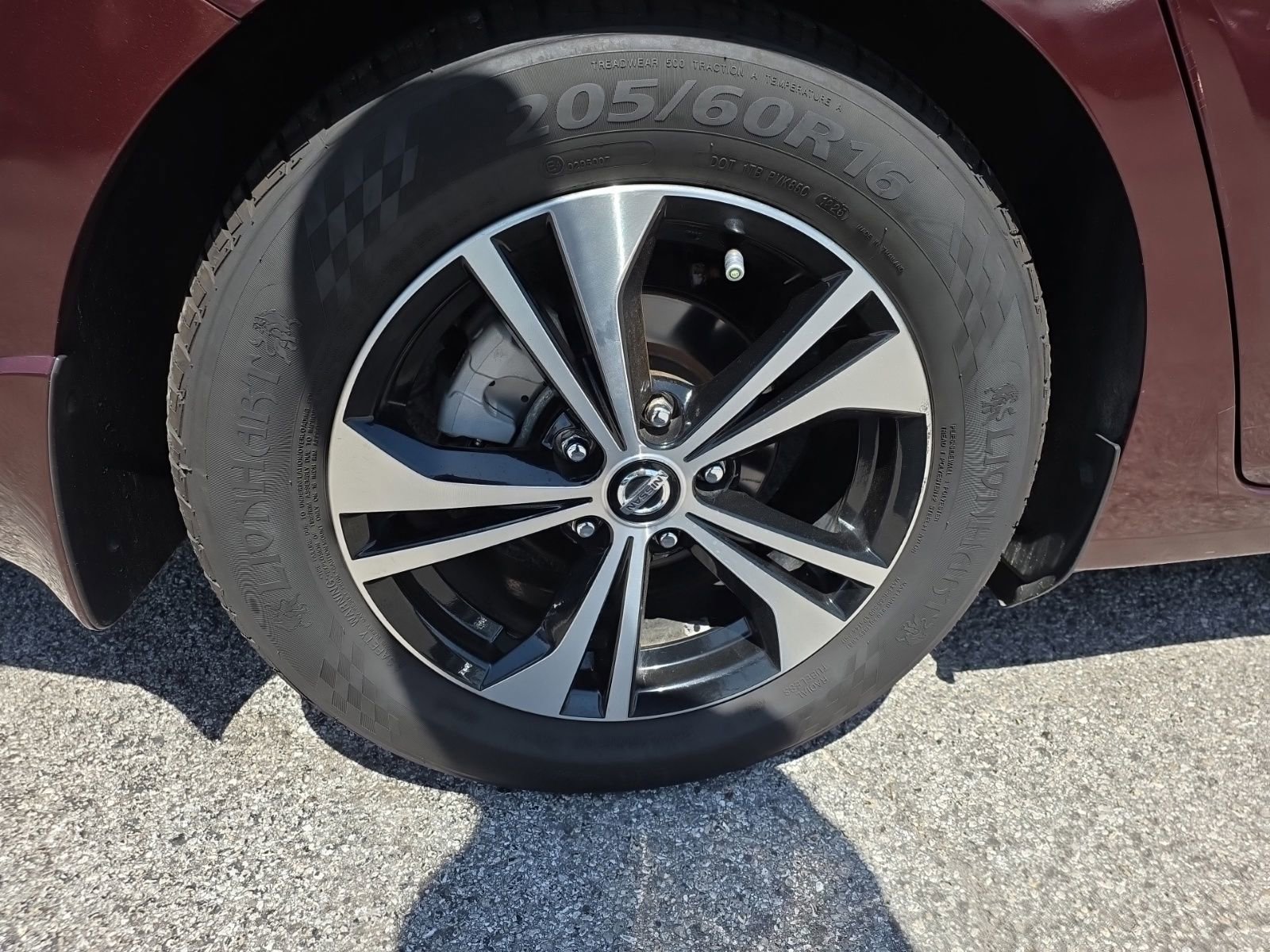 Used 2020 Nissan Sentra SV FWD image 12