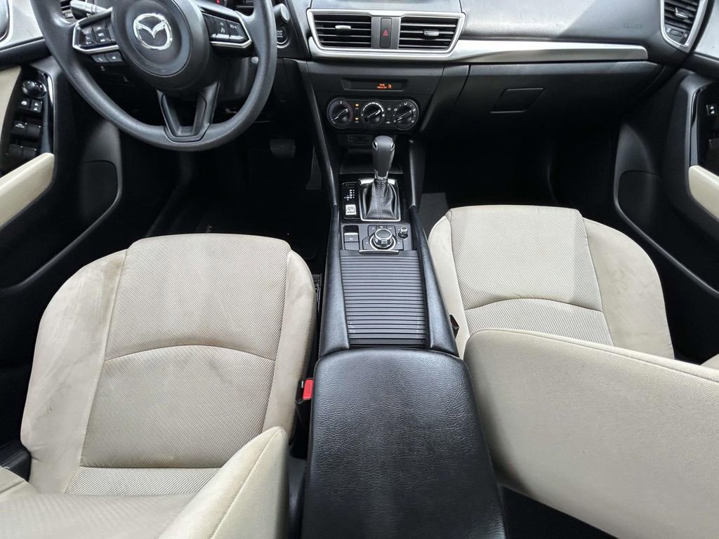 Used 2018 MAZDA MAZDA3 Sport FWD image 12