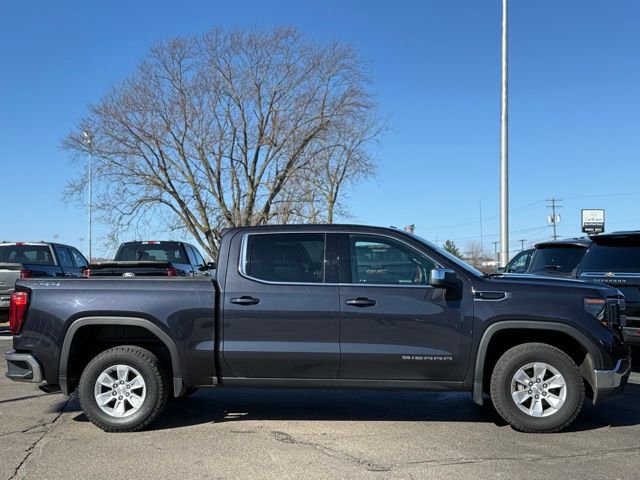 Used 2023 GMC Sierra 1500 SLE image 33