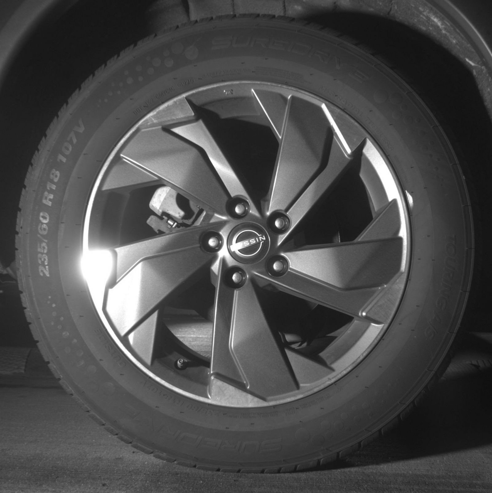 Used 2025 Nissan Rogue SV FWD image 18