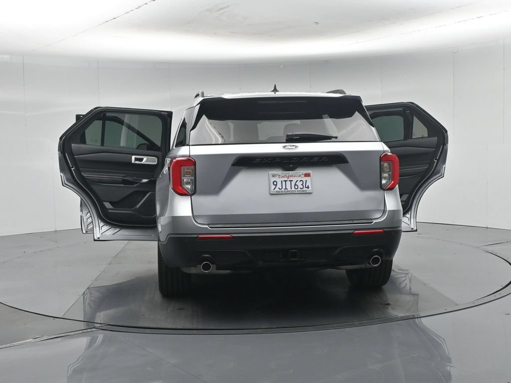 Certified 2023 Ford Explorer ST-Line w/ Class IV Trailer Tow Package RWD image 33