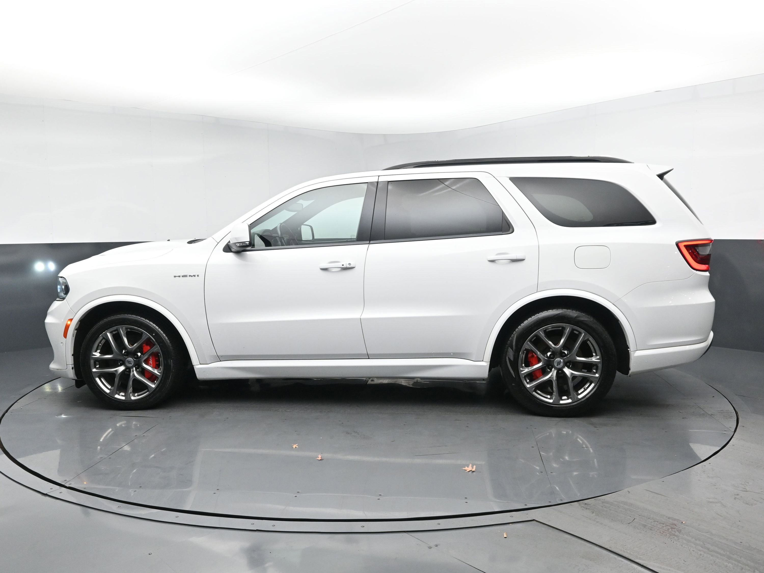 Used 2022 Dodge Durango R/T w/ Tow 'N Go Package image 4