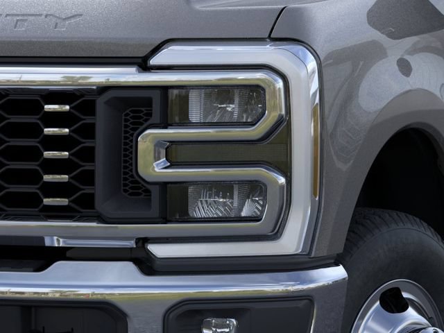 New 2026 Ford F350 Lariat w/ Lariat Ultimate Package AWD/4WD image 18