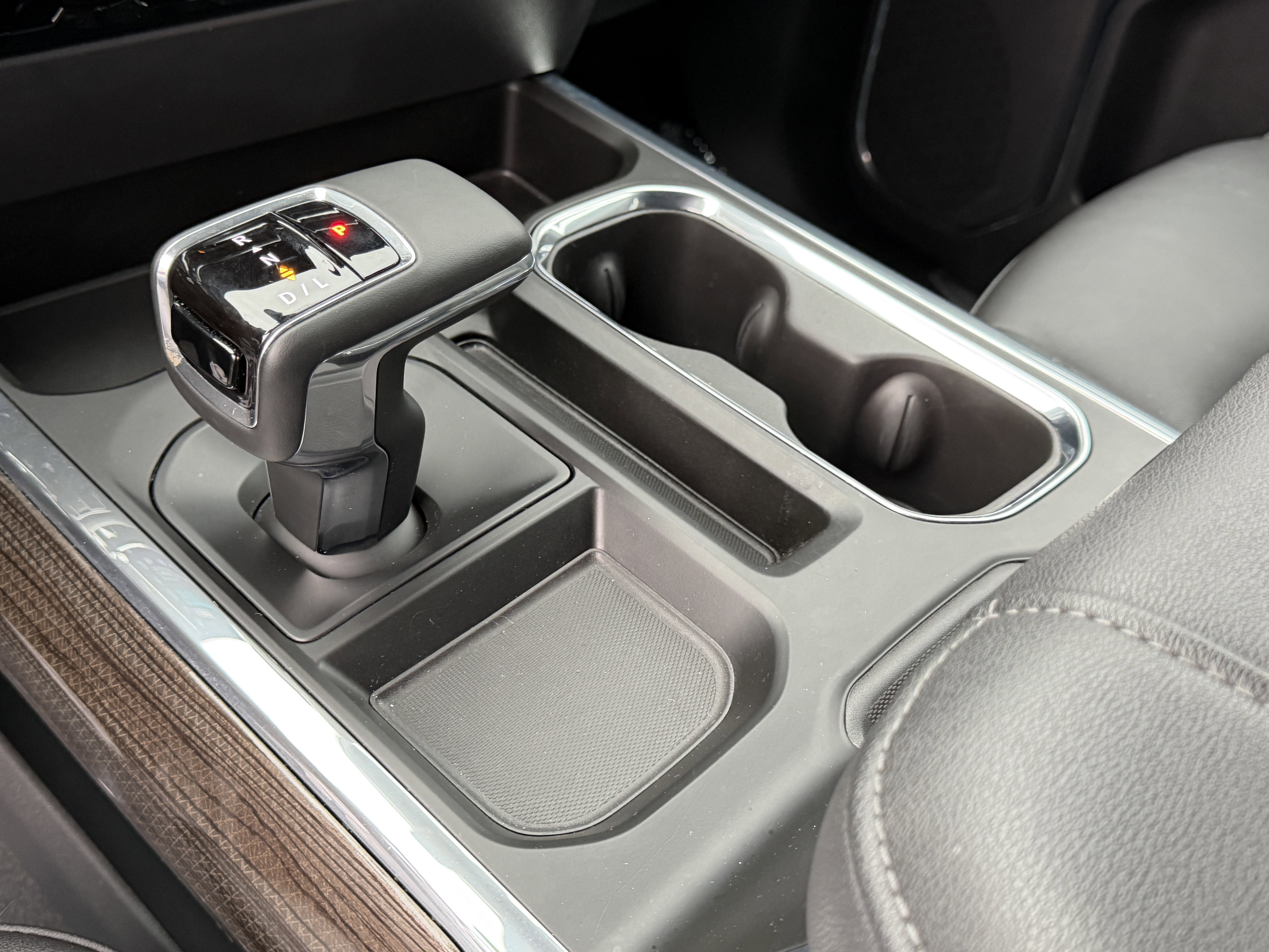 Used 2024 Chevrolet Silverado 1500 RST w/ Convenience Package II image 19