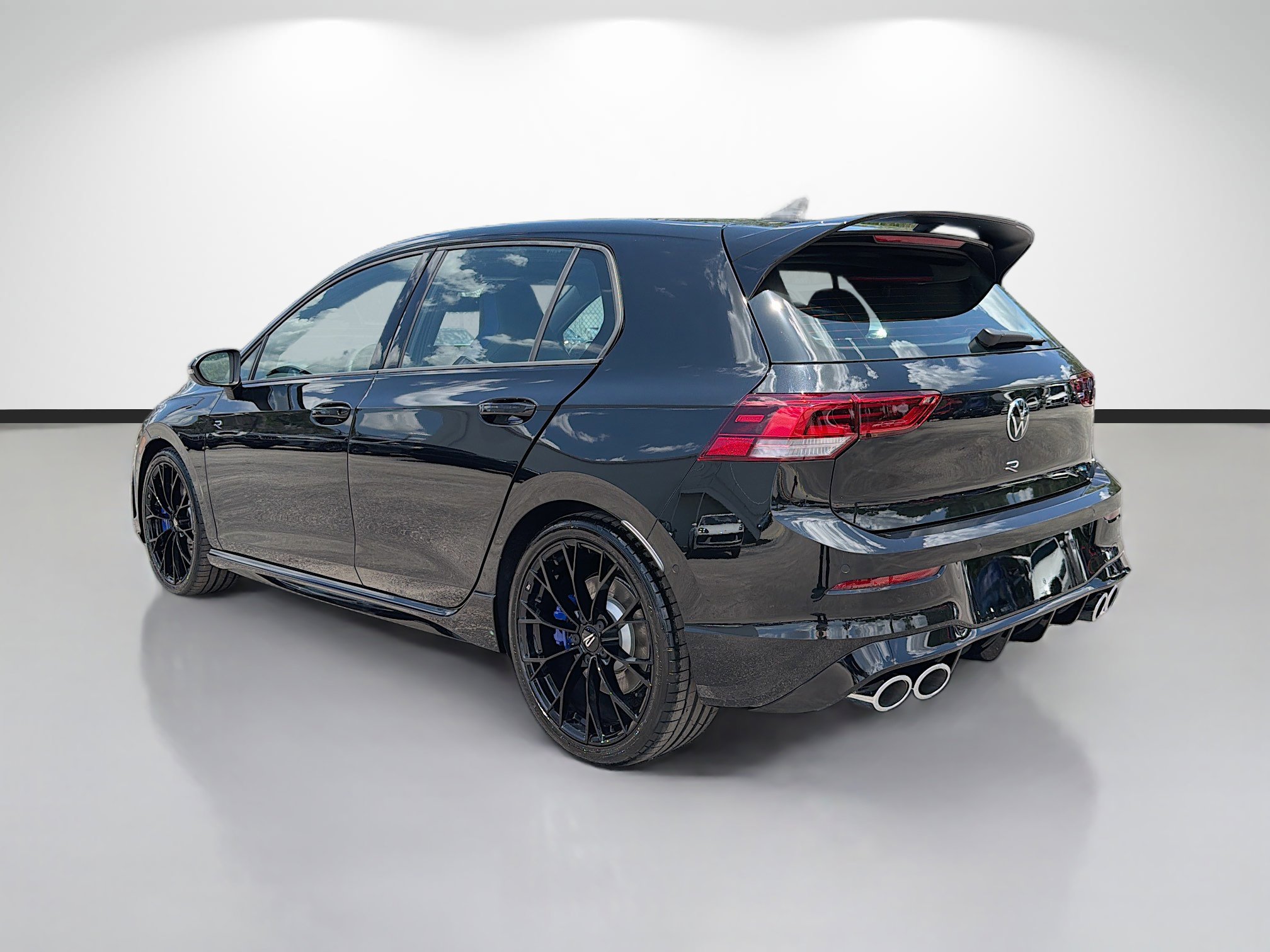 New 2026 Volkswagen Golf AWD/4WD image 5