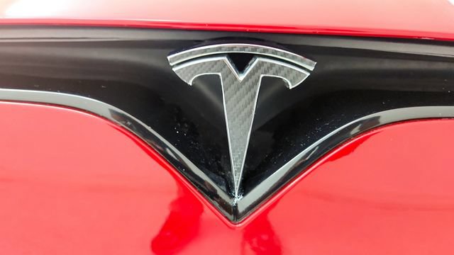Used 2021 Tesla Model S Plaid AWD/4WD image 31