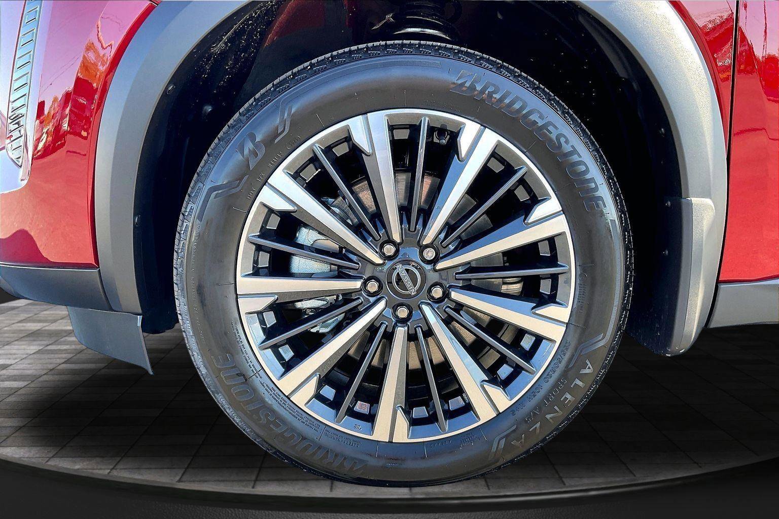 New 2026 Nissan Pathfinder Platinum image 12