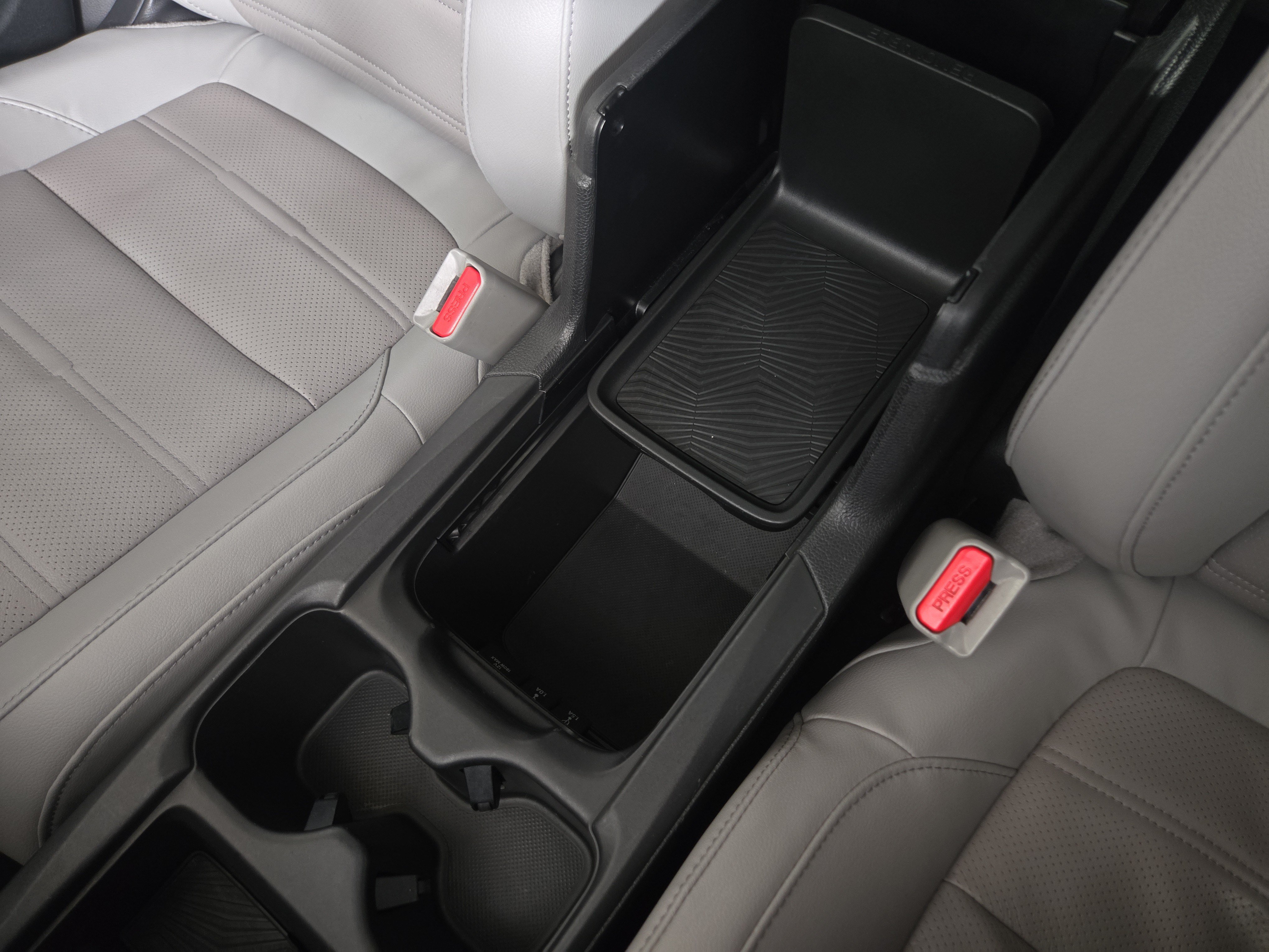 Used 2019 Honda CR-V Touring image 29
