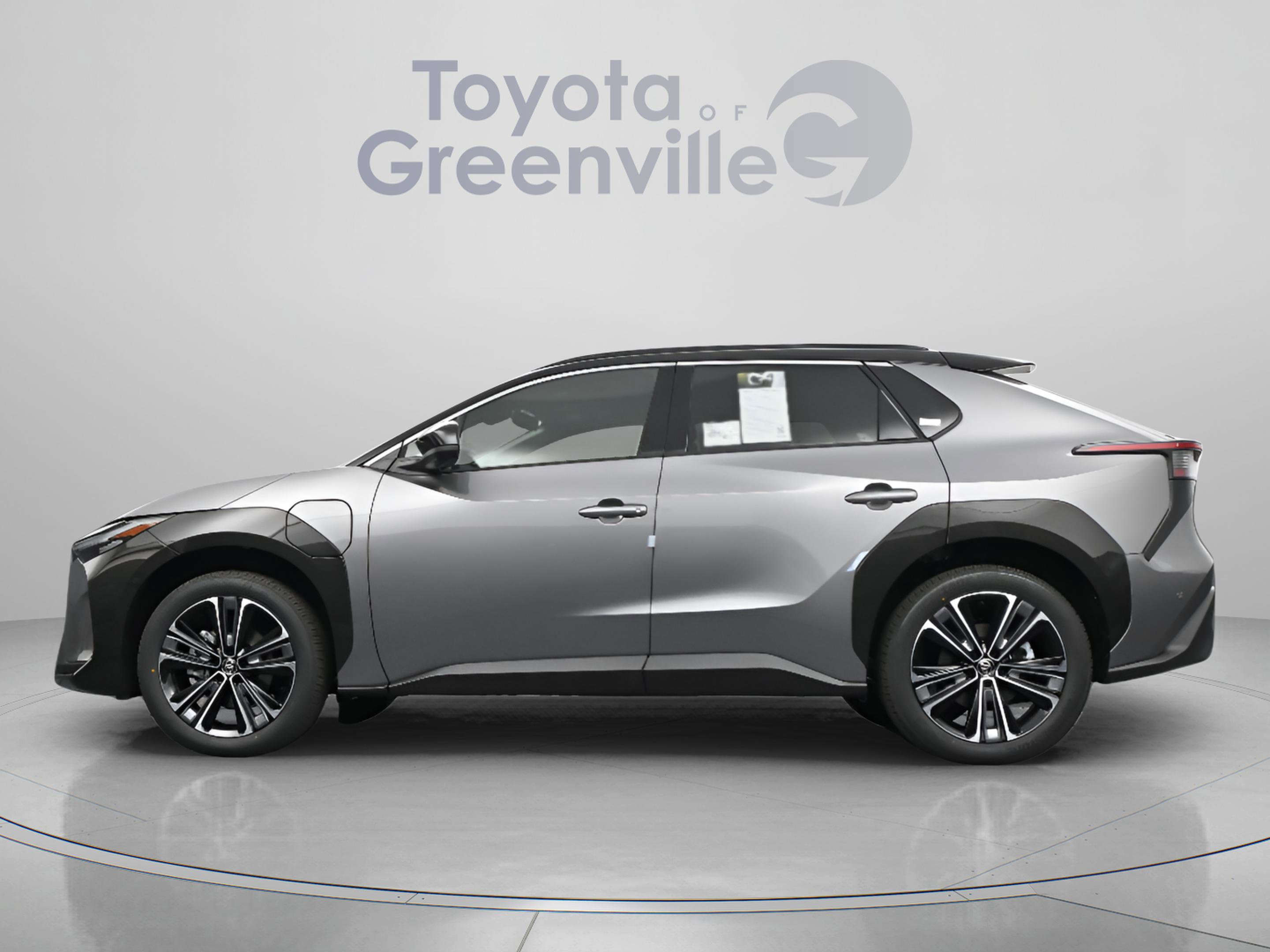 Used 2024 Toyota bZ4X AWD w/ Weather Package image 6