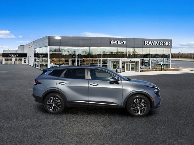 Certified 2023 Kia Sportage EX FWD image 2