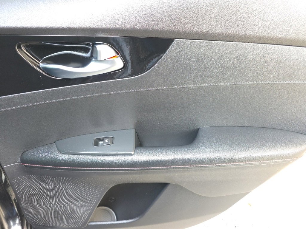 Used 2021 Kia Forte GT w/ GT2 Package image 25