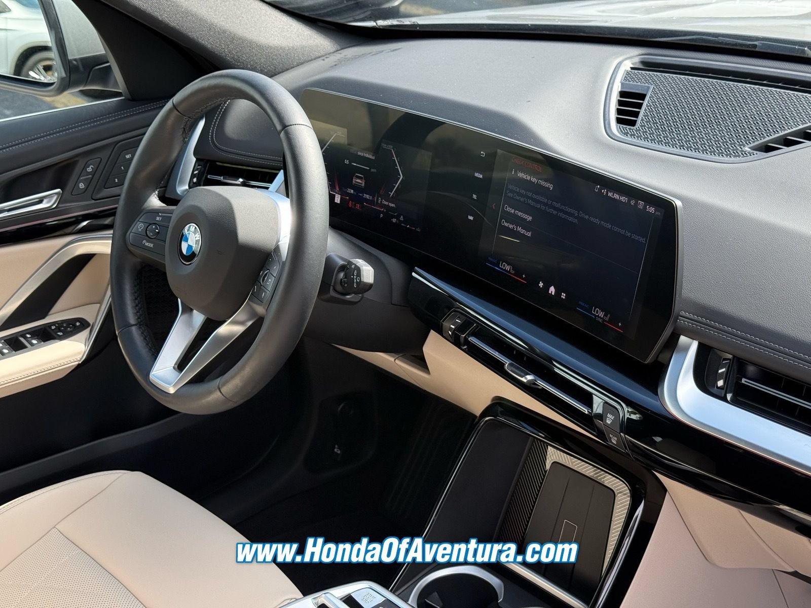 Used 2025 BMW X1 xDrive28i w/ Convenience Package AWD/4WD image 11