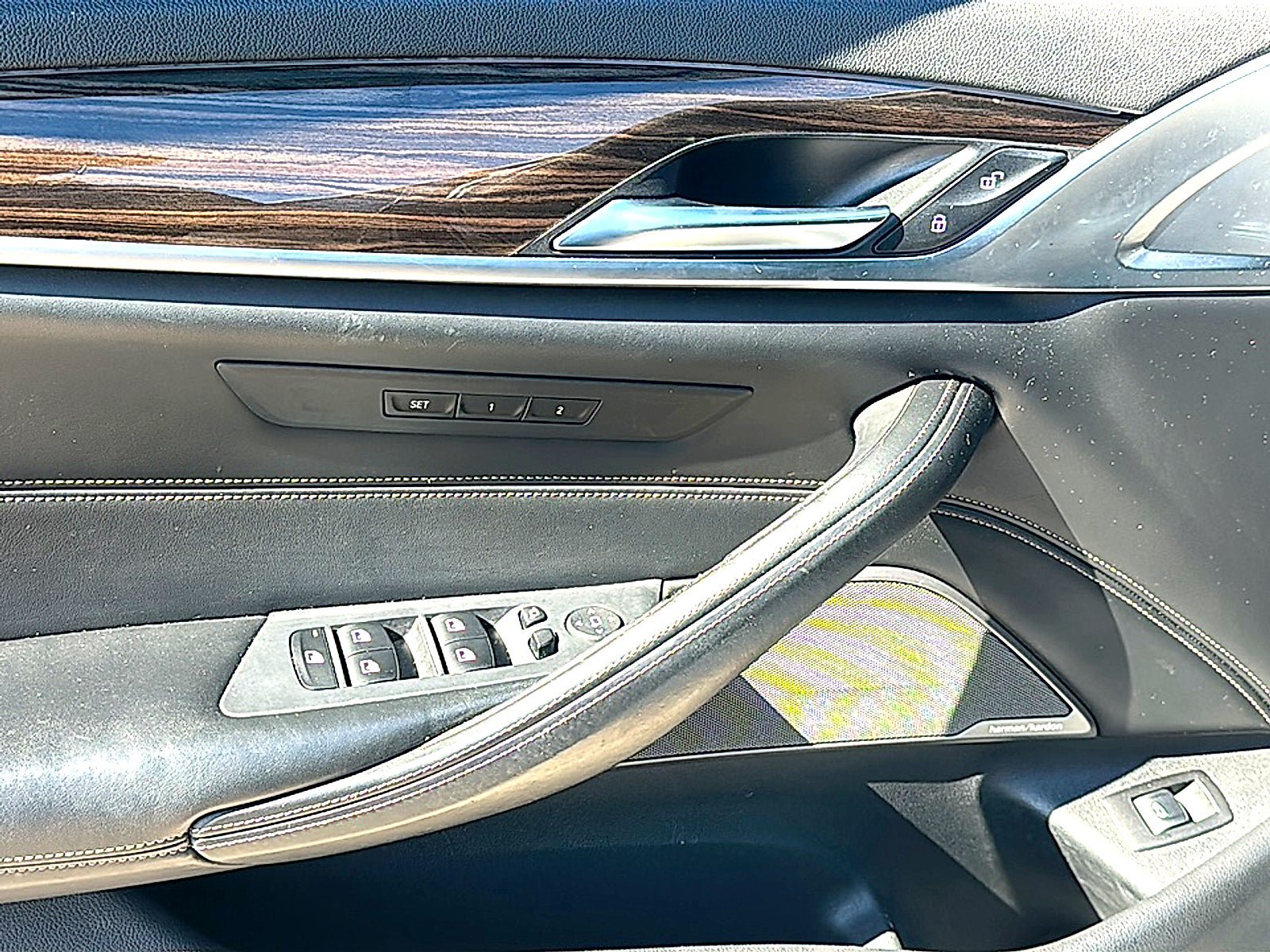 Used 2018 BMW 540i w/ M Sport Package RWD image 9