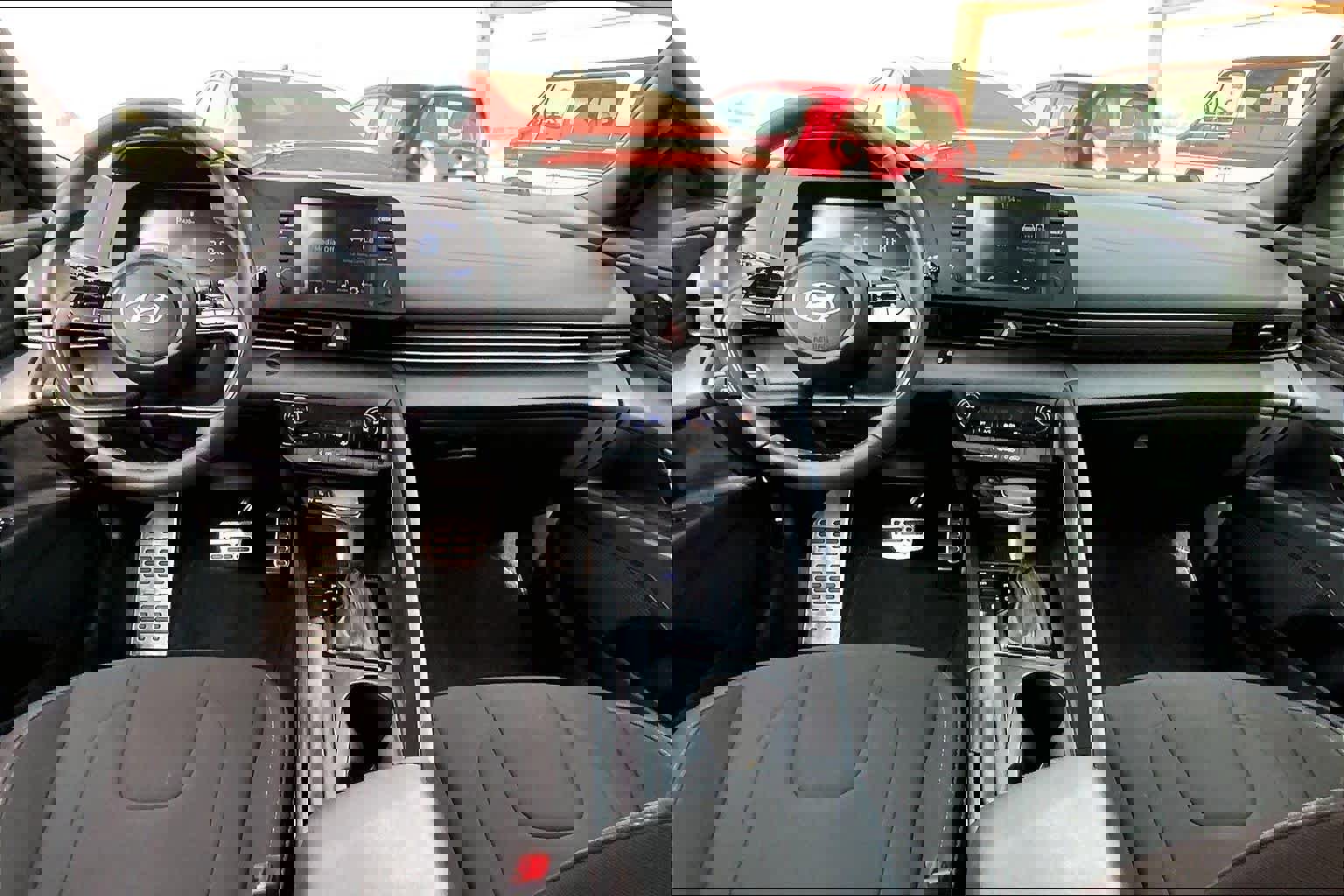 Used 2025 Hyundai Elantra Sport image 15