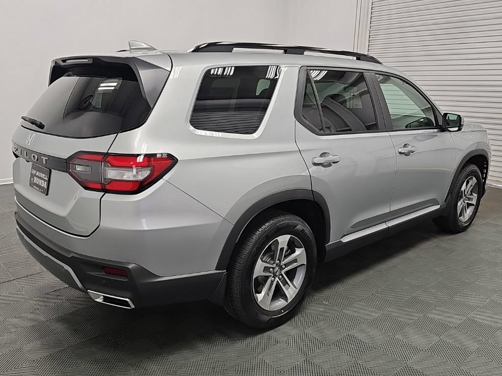 New 2026 Honda Pilot EX-L image 8