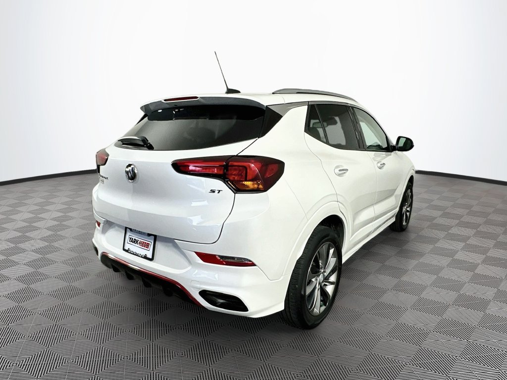 Used 2021 Buick Encore GX Essence w/ Sport Touring Package AWD/4WD image 10