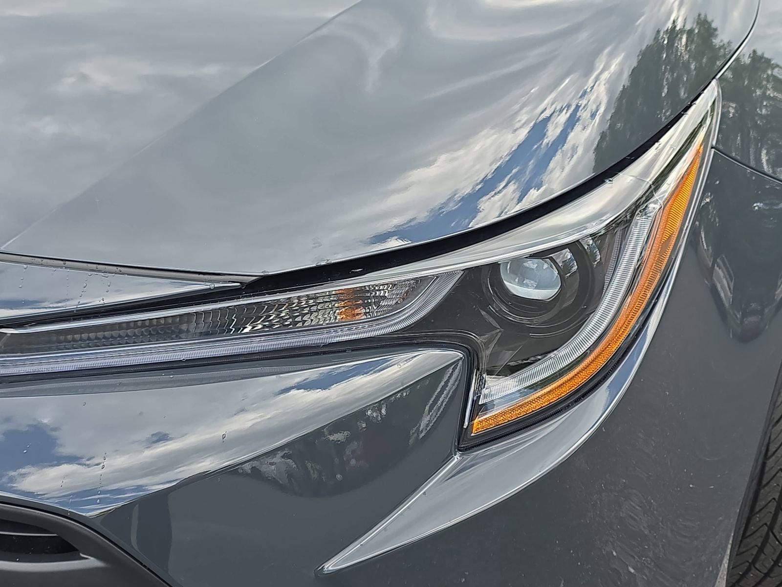 Used 2024 Toyota Corolla LE FWD image 29