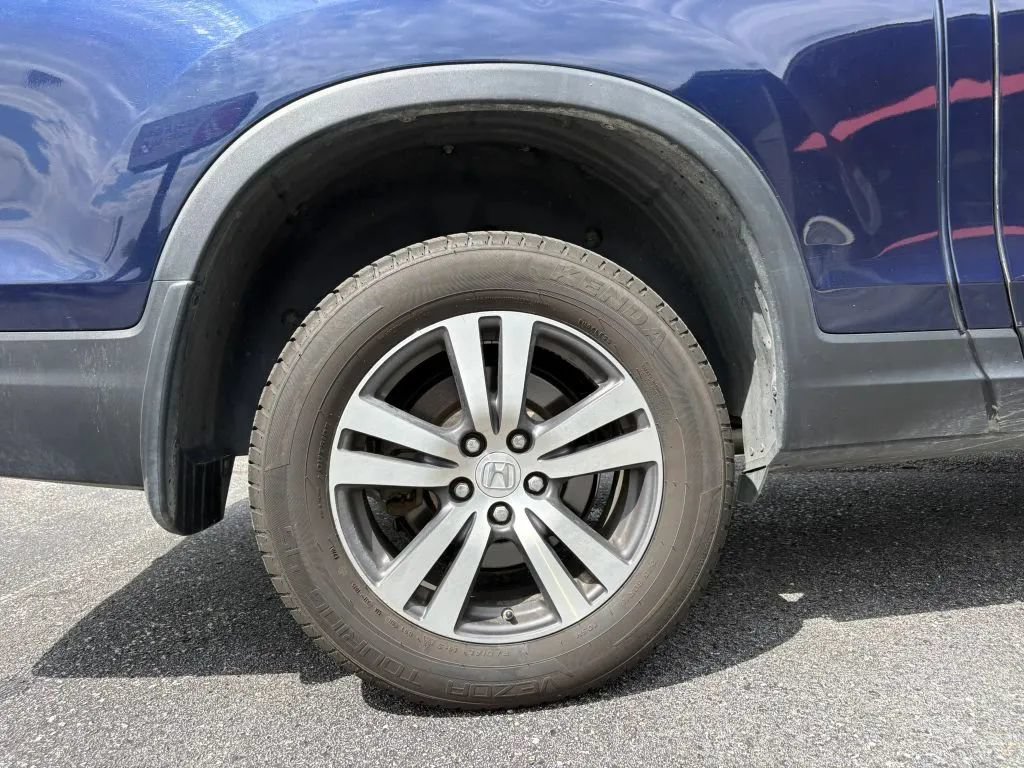 Used 2017 Honda Ridgeline RTS image 24