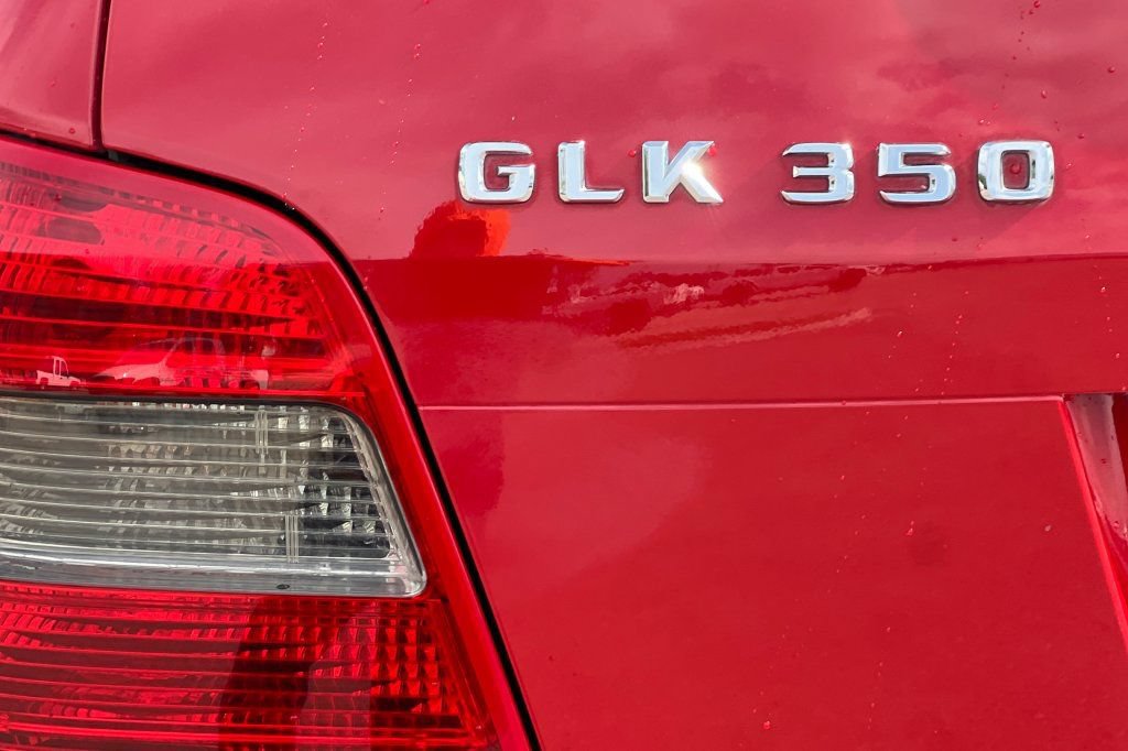 Used 2010 Mercedes-Benz GLK 350 4MATIC image 21