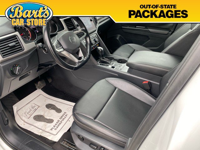 Used 2020 Volkswagen Atlas Cross Sport SE w/ Panoramic Sunroof Package FWD image 27