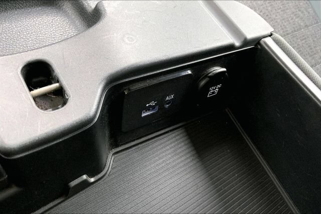 Used 2017 RAM 1500 Big Horn AWD/4WD image 34
