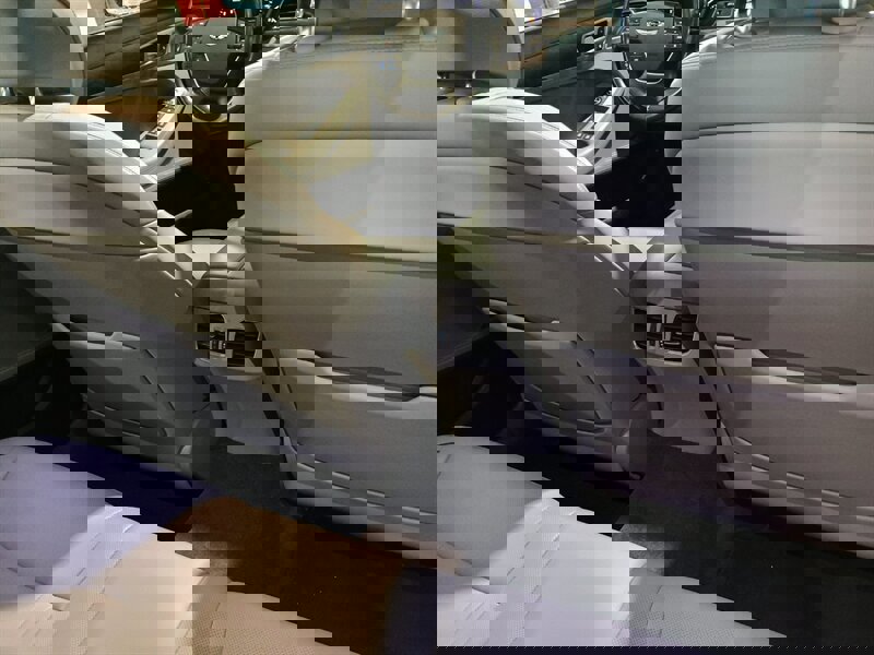 Used 2018 Genesis G80 3.8 w/ Option Group 03 image 30