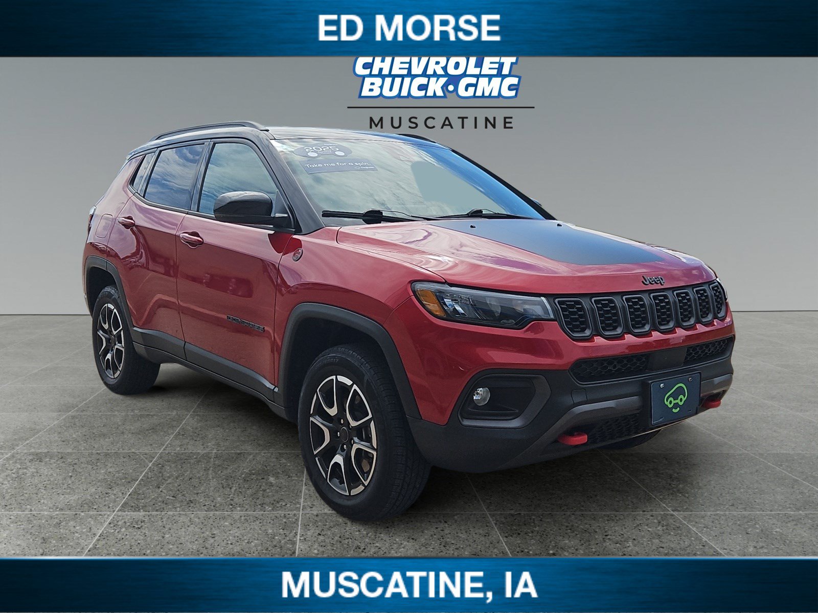 Used 2025 Jeep Compass Trailhawk AWD/4WD image 7