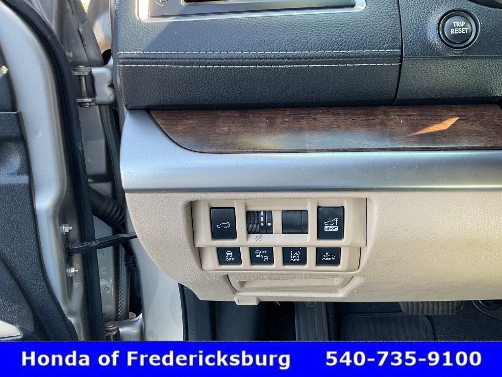 Used 2018 Subaru Outback 3.6R Limited AWD/4WD image 44