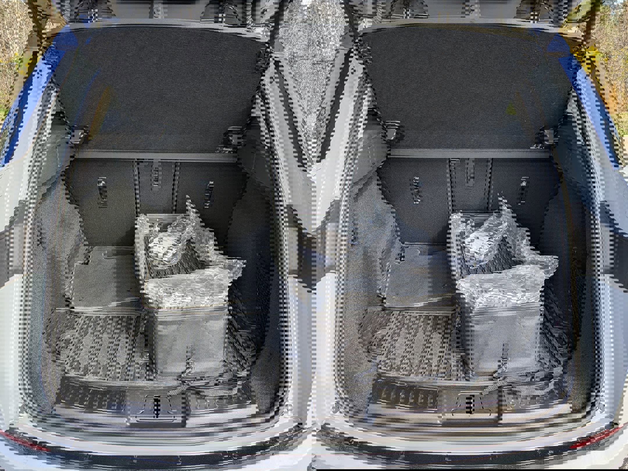 Certified 2025 Land Rover Range Rover Evoque Dynamic SE image 27