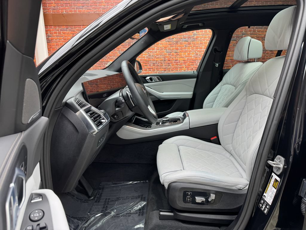Certified 2026 BMW X5 xDrive40i w/ Climate Comfort Package AWD/4WD image 23